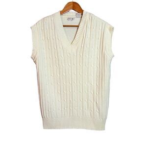 Impulse ivory acrylic sweater vest. Size large
